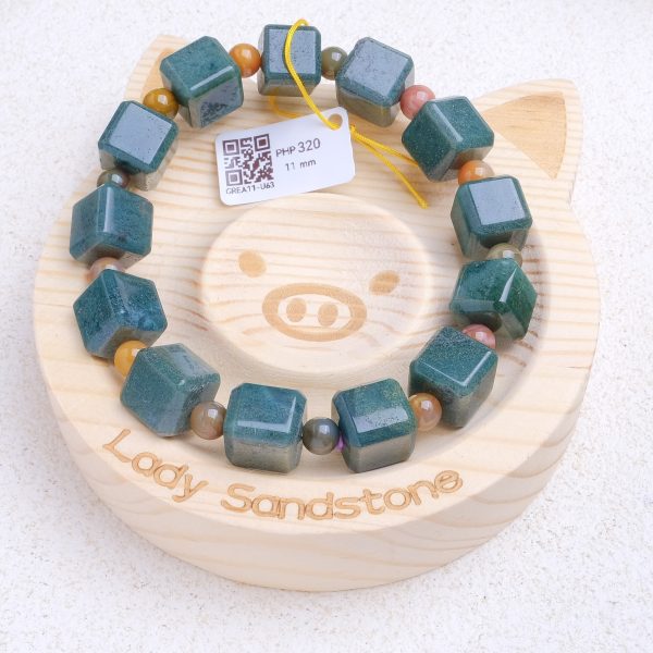 Green Cube Alashan Agate Bracelet 11mm