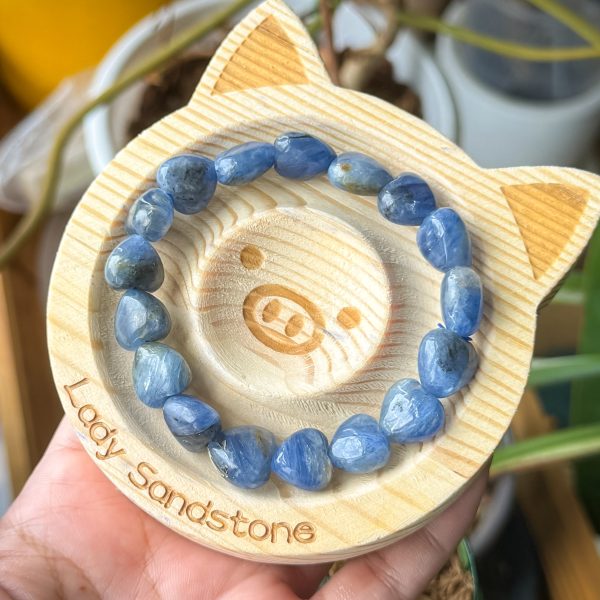 Blue Kyanite Heart Beads 13mm - Image 4