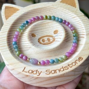 Rainbow Tourmaline with Lucky Turn Charm 4.6mm