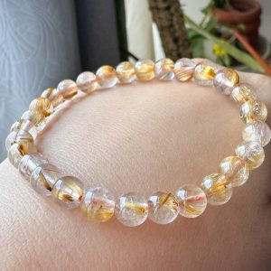 Golden Rutilated Quartz 6.6mm