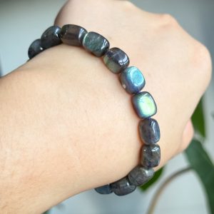 Labradorite Nuggets Bracelet 7.8mm